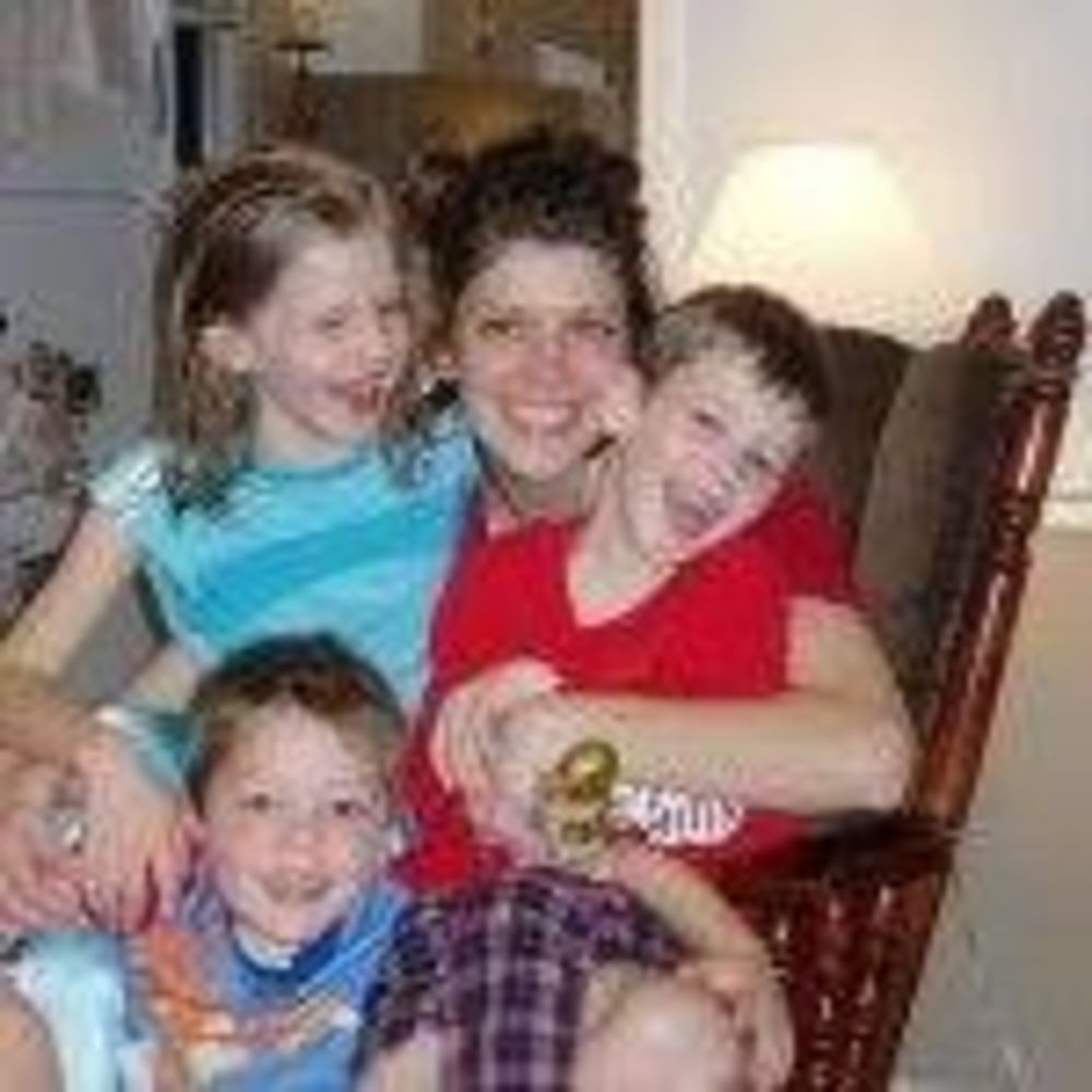 Meet your Posher, Pamela